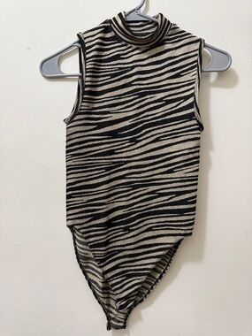 Primark Sleeveless Zebra-Print One-Piece Bodysuit - Black & Cream
